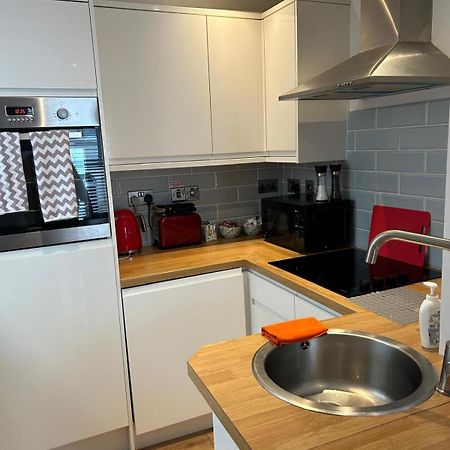 Jaskar Studio 2 Cheltenham Extérieur photo